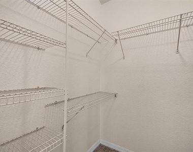 9 Lytton Lane - Photo Thumbnail 24