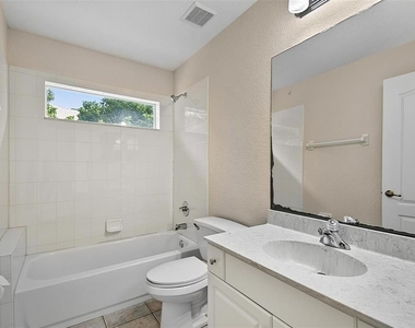 9 Lytton Lane - Photo Thumbnail 30