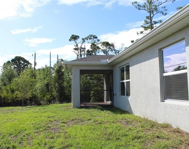5501 Kempson Lane - Photo Thumbnail 29