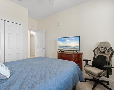 16814 Vardon Terrace - Photo Thumbnail 17