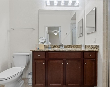 16814 Vardon Terrace - Photo Thumbnail 13