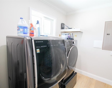 691 Russell Street - Photo Thumbnail 35