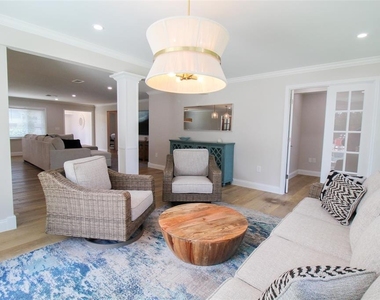 691 Russell Street - Photo Thumbnail 31