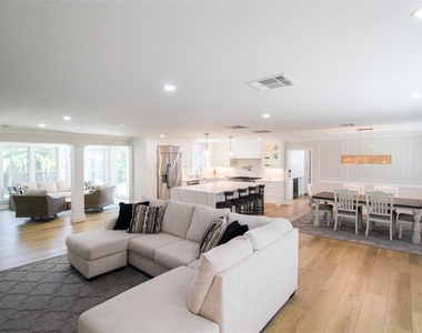 691 Russell Street - Photo Thumbnail 22
