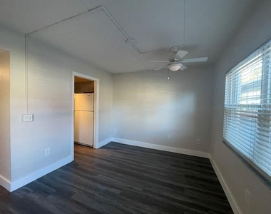 270 Santa Maria Street - Photo Thumbnail 2