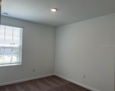 5776 Haven Terrace - Photo Thumbnail 11