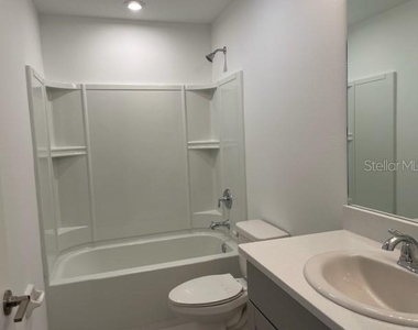 5776 Haven Terrace - Photo Thumbnail 12
