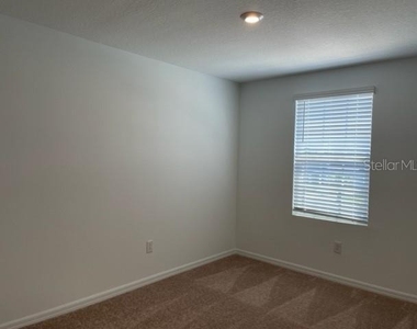 5764 Haven Terrace - Photo Thumbnail 15