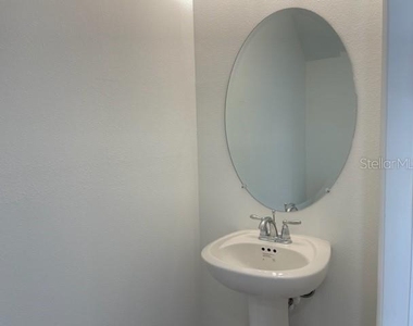 5764 Haven Terrace - Photo Thumbnail 9