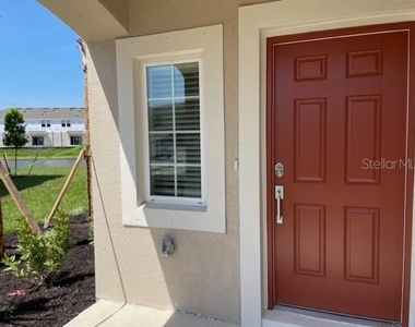 5764 Haven Terrace - Photo Thumbnail 2