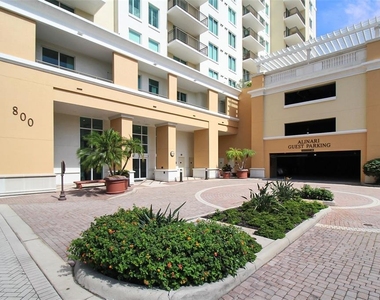 800 N Tamiami Trail - Photo Thumbnail 1