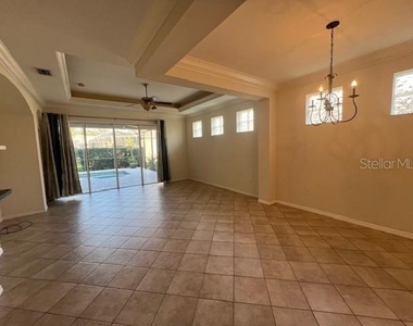 6517 Tailfeather Way - Photo Thumbnail 8
