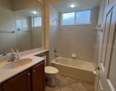 6517 Tailfeather Way - Photo Thumbnail 18