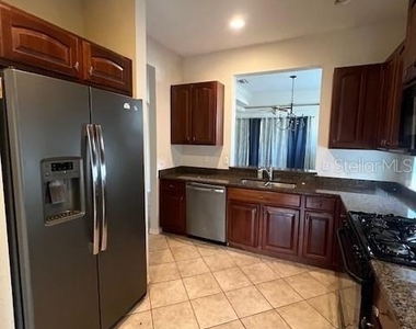 6517 Tailfeather Way - Photo Thumbnail 6