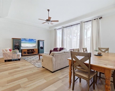3409 54th Dr W - Photo Thumbnail 10