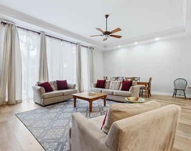 3409 54th Dr W - Photo Thumbnail 7