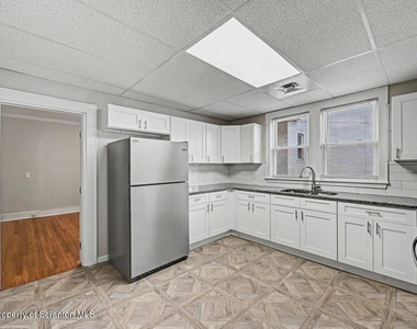 531 S Irving Avenue - Photo Thumbnail 14