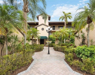 5627 Ashton Way - Photo Thumbnail 2