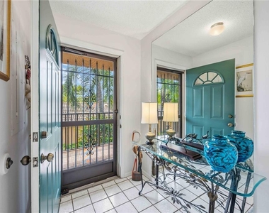 5627 Ashton Way - Photo Thumbnail 6