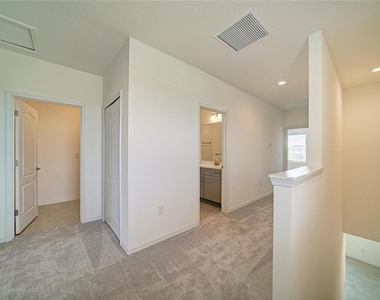 2206 Washington Palm Court - Photo Thumbnail 26