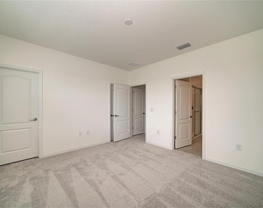 2206 Washington Palm Court - Photo Thumbnail 28