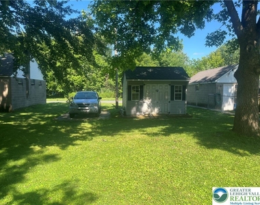 1839 Willow Park Road - Photo Thumbnail 31