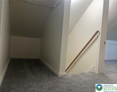 1839 Willow Park Road - Photo Thumbnail 18