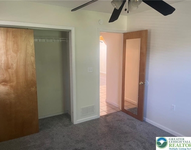 1839 Willow Park Road - Photo Thumbnail 14