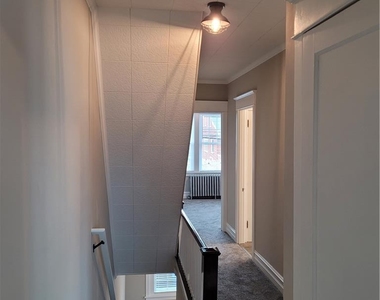 73 W Greenwich Street - Photo Thumbnail 15