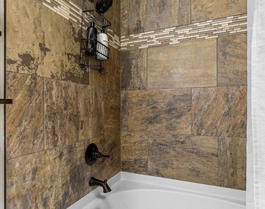2852 Tierra Oasis Street - Photo Thumbnail 10