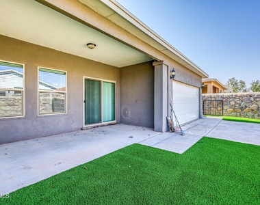 6557 Toivoa Place - Photo Thumbnail 45