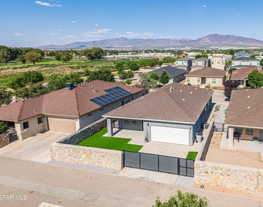6557 Toivoa Place - Photo Thumbnail 47
