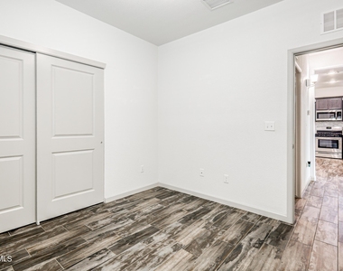 6557 Toivoa Place - Photo Thumbnail 13