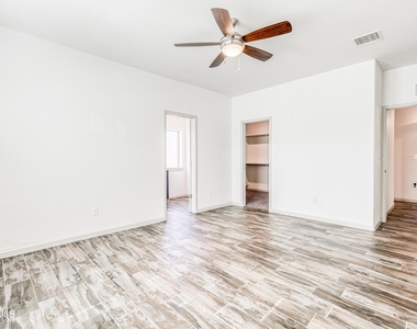 6557 Toivoa Place - Photo Thumbnail 31