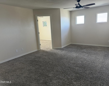 13108 Red Cove Drive - Photo Thumbnail 38