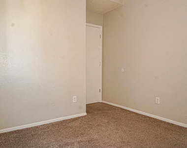 11024 Sunshine Court - Photo Thumbnail 13