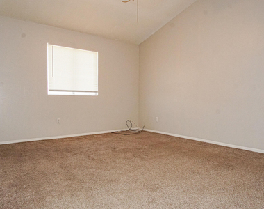 11024 Sunshine Court - Photo Thumbnail 16