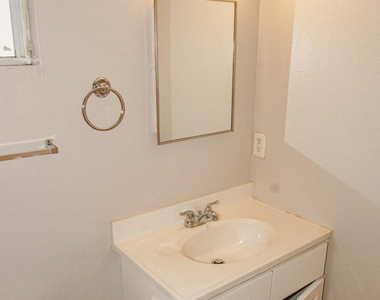11024 Sunshine Court - Photo Thumbnail 18