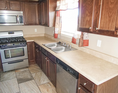 12945 Hueco Hill Drive - Photo Thumbnail 5