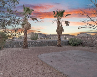 7489 Plaza Redonda Drive - Photo Thumbnail 44