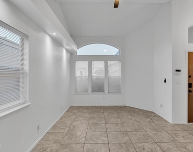 7489 Plaza Redonda Drive - Photo Thumbnail 7