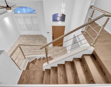 7489 Plaza Redonda Drive - Photo Thumbnail 22