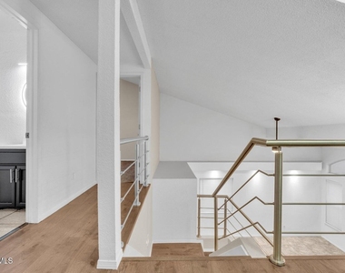 7489 Plaza Redonda Drive - Photo Thumbnail 23
