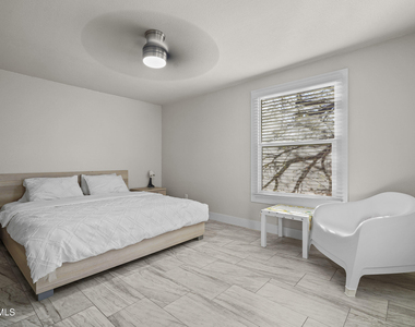 10628 Springwood Drive - Photo Thumbnail 13
