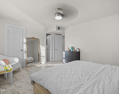 10628 Springwood Drive - Photo Thumbnail 15
