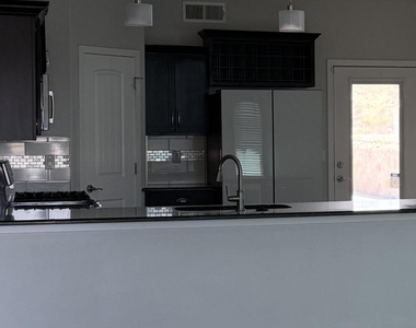 10148 Texas Madrone Drive - Photo Thumbnail 12