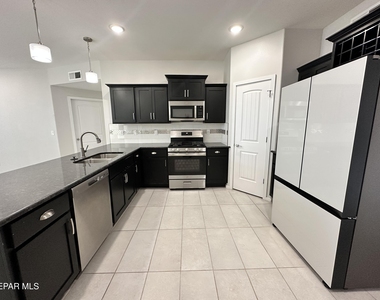 10148 Texas Madrone Drive - Photo Thumbnail 6