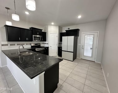 10148 Texas Madrone Drive - Photo Thumbnail 5