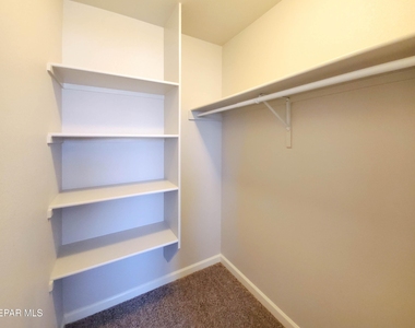 6524 Hoop Street - Photo Thumbnail 8