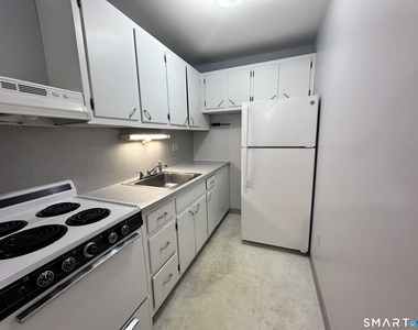 136 Liberty Street - Photo Thumbnail 6